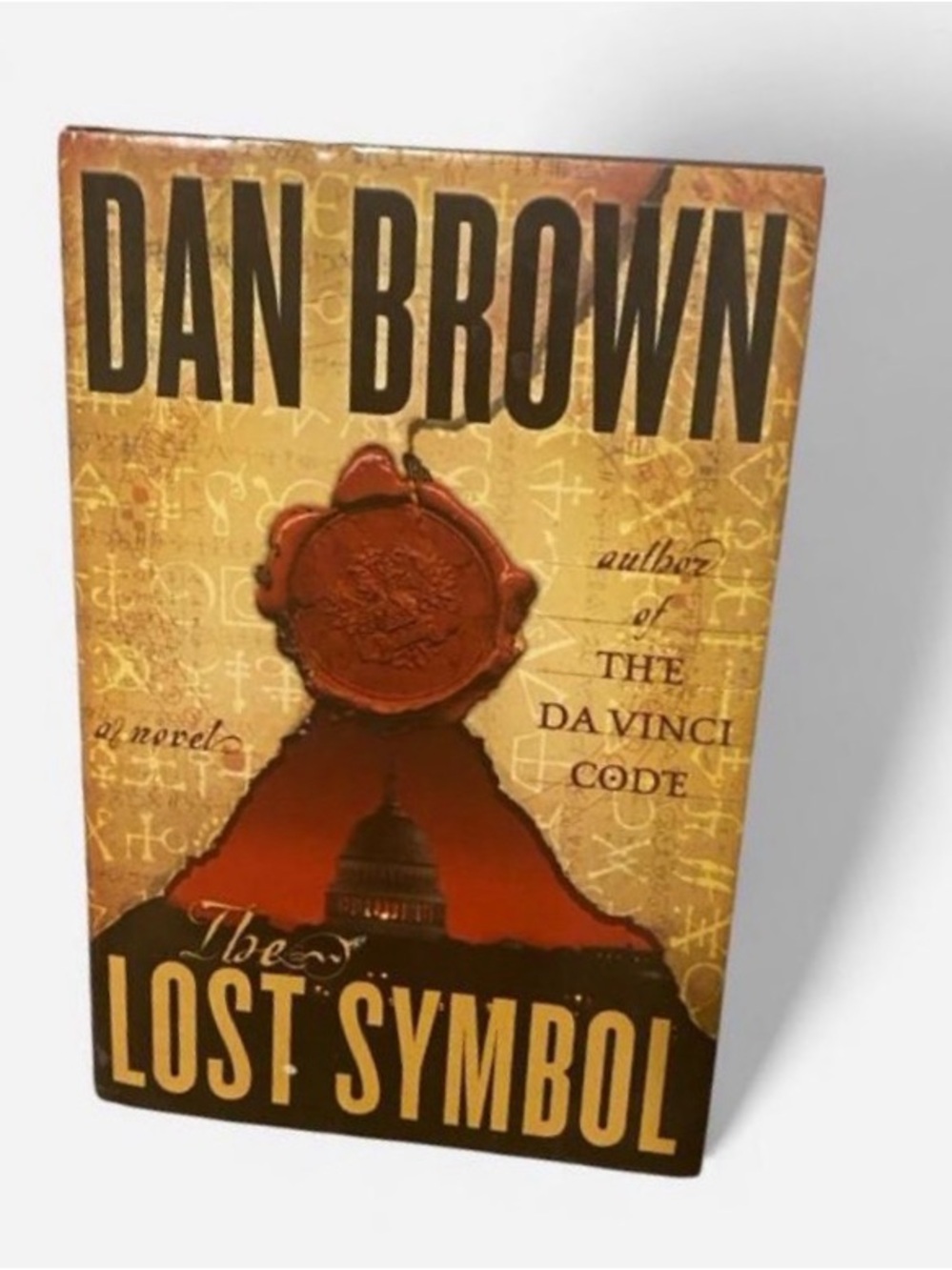 The Lost Symbol book in Brown and Gold